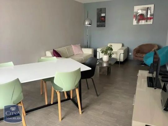 Appartement à louer 4 pièces 87.9m² - Photo 1