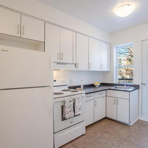 4 1/2 - 265 Rue Riverside, Saint-Lambert - Photo 2