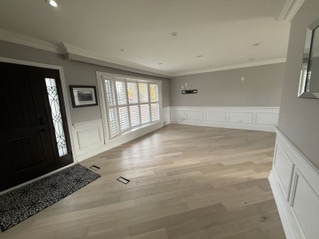 For Lease - 2 Mackinac Crescent, Toronto, Ontario - Photo 4