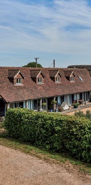 2 bedroom semi-detached house to rent - Photo 1