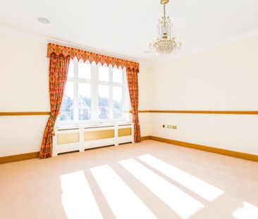 3 bedroom apartment to rent - Photo 4