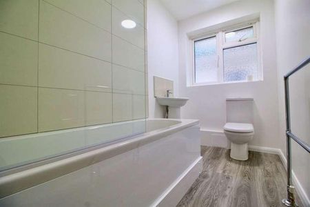 Bannings Vale, Saltdean, BN2 - Photo 4