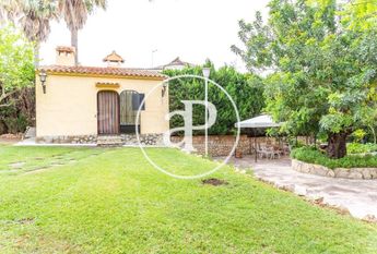 5 bedroom luxury Villa for rent in Turís, Spain