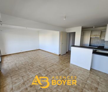 Location Appartement 3 pièces 64m² BANDOL 83150 - Photo 2