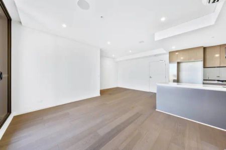 13126/19 Amalfi Drive,Wentworth Point,New South Wales 2127, Sydney - Photo 2