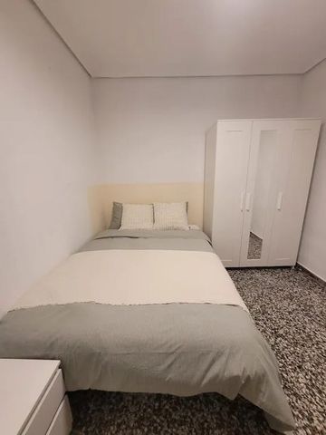 Carrer Sant Francesc, Aldaia, Valencian Community 46960 - Photo 2