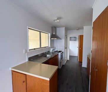 3-Bedroom Family Home in Onerahi - Photo 5