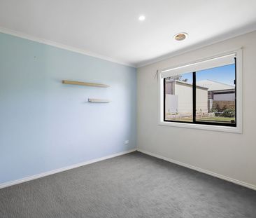 GLORIOUS GRIFFITH - Photo 3