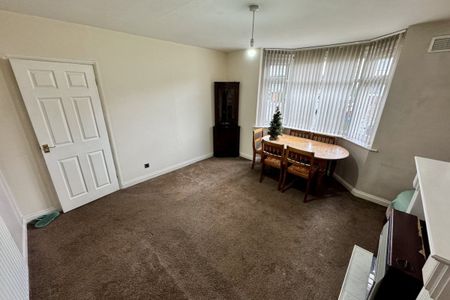 Menin Road - Photo 2