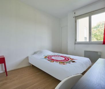 CLEMENCEAU Roommate 5 Bedrooms at Reims - Photo 6