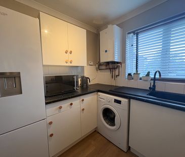 Bryn Haidd, Pentwyn, Cardiff - Photo 5