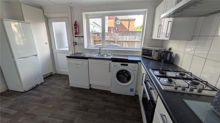 1 bedroom terraced house to rent - Photo 4