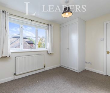 2 bedroom apartment to rent Carlton House, Milford Road, Elstead, G... - Photo 6