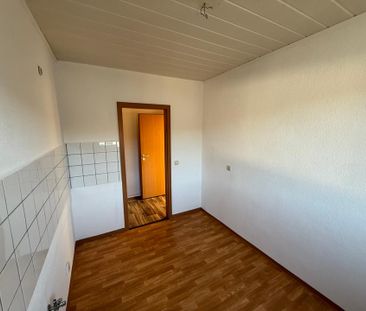 Sehr schöne 3-Raum-Wohnung in Gera - Debschwitz-West mit Balkon - Photo 4
