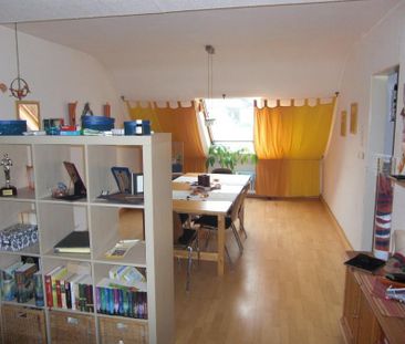 MG-Pesch: Schöne 2-ZiKDB-Dachgeschosswohnung Nähe Volksgarten - Foto 3