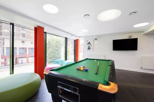 Gold Studio - Photo 1