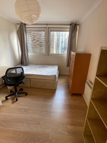 Room in a Shared Flat, Boardwalk Place, E14 - Photo 2