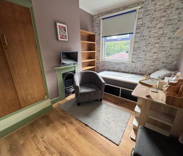 3 bedroom terraced house to rent - Photo 4