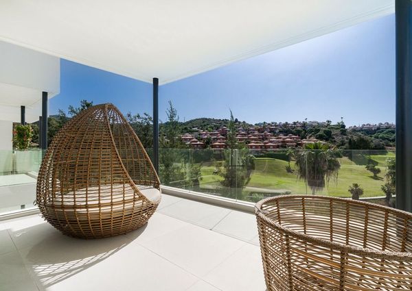 4 bedroom luxury Villa for rent in Marbella Del Este, Spain