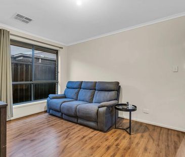 9 Langhorne Street, Andrews Farm SA 5114 - House For Rent - $550 | ... - Photo 4