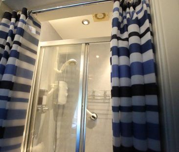 1 bedroom in a house share to rent - Photo 6