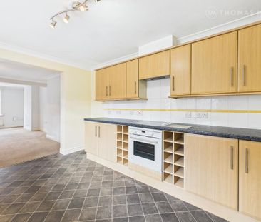 2 bedroom semi-detached house to rent - Photo 3