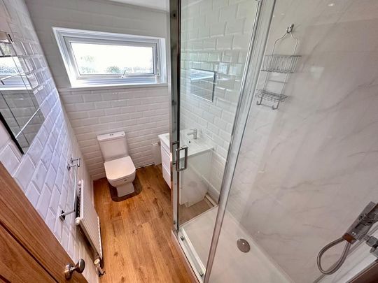 2 bedroom house to rent - Photo 1
