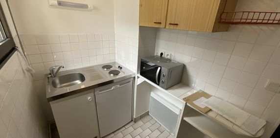 Location Appartement 1 pièce 34m² BOURGES 18000 - Photo 2