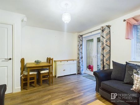 2 Bedroom Semi-Detached House - Photo 4