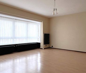 Appartement te huur in Oostende voor € 750 met 2 slaapkamers - Photo 2