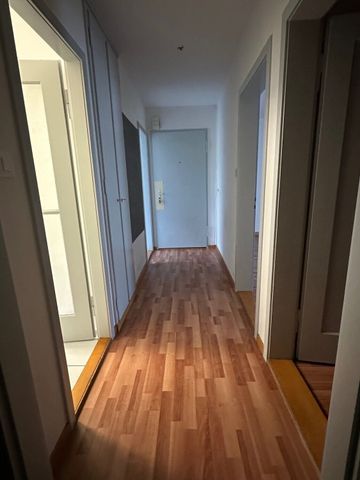 Living comfortably in the countryside, but located in the center - Photo 5