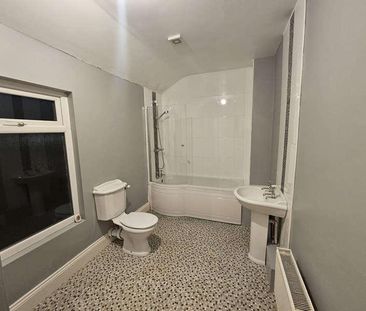 Barnard Avenue, Bishop Auckland, County Durham, DL14 - Photo 2