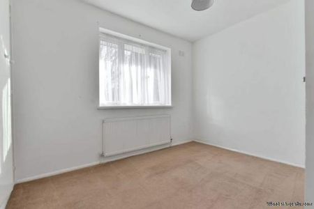 3 bedroom property to rent in Banstead - Photo 4