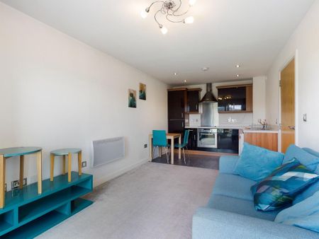 1 bedroom flat to rent - Photo 4