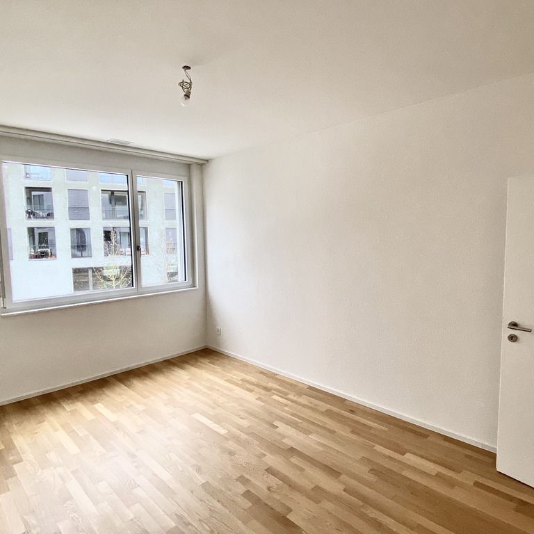 SCHÖNE MINERGIEWOHNUNG IN DER OBERSTEN ETAGE - Foto 1