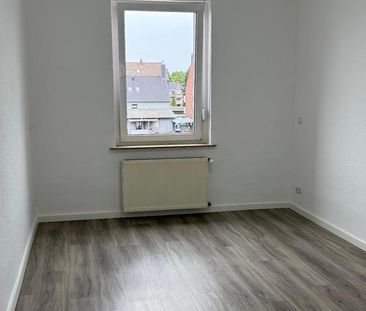 renovierte 3 1/2 Zimmer Wohnung in Gelsenkirchen Erle ca. 84 qm - Photo 4