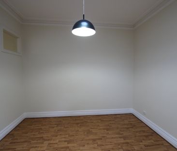 118 Station Street, Carlton VIC 3053 - Photo 2