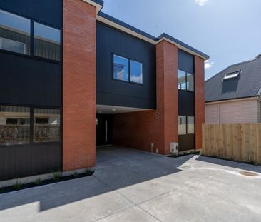 Modern 1-Bedroom Studio Room for Rent in Hamilton East – $270/Week ... - Photo 1