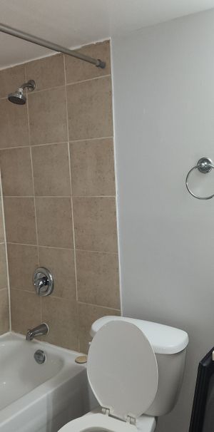 For Lease - 8800 Willoughby Drive Unit# 107, Niagara Falls, Ontario - Photo 1