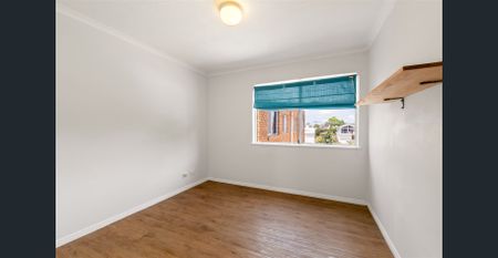 Modern 2-Bedroom Unit with Private Rooftop Retreat | Wynnum, QLD (More photos to come) - Photo 5