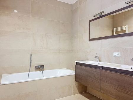 Appartement te huur - Photo 3