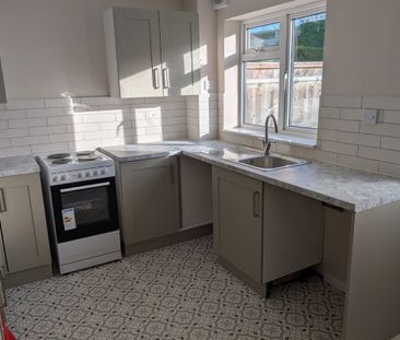 Old Farm, Pitstone, LEIGHTON BUZZARD - Photo 3