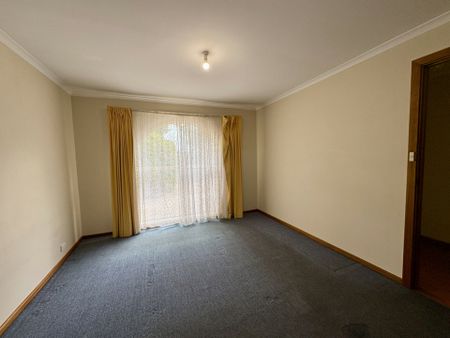 58C Reid Avenue, Tranmere SA, Belconnen - Photo 2
