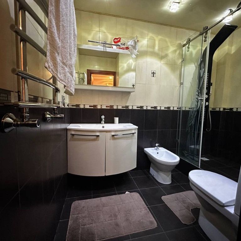 Inchiriez Apartament 3 camere Borhanci - Fotografie 1
