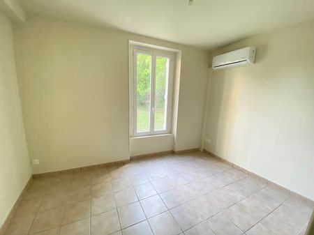 Location Appartement 1 pièce 15m² - Photo 4