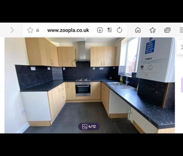 3 Bed Semi-Detached House, Hewitt Avenue, CV6 - Photo 5