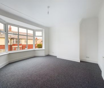 Sandcliffe road, Wallasey, 2 bedroom, Flat - Photo 2