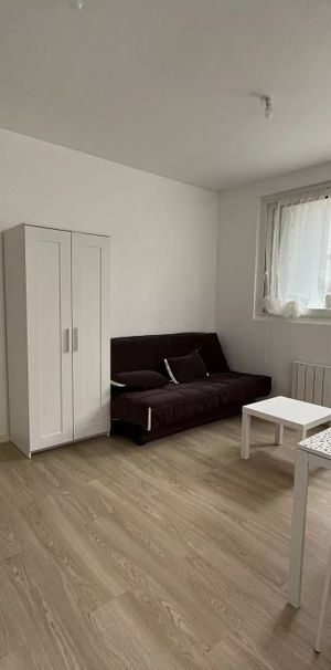 Studio meublé de 21.5 m² Neuf à Caudebec-lès-Elbeuf - Photo 1
