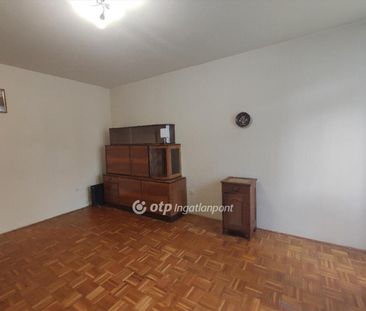 Kiadó jó állapotú panel lakás - Pécs - Fotó 6