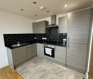 York Road - Photo 2